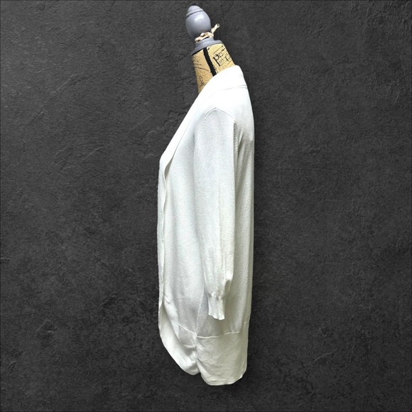 117 - Suzy Shier Cardigan - Picture 3 of 12